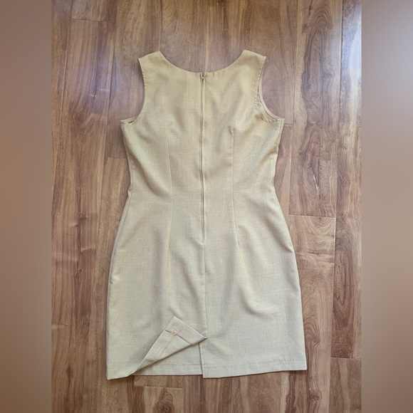 Vintage Tan 2 Piece 'Jessica' Mini Dress & Jacket Set - Picture 13 of 16